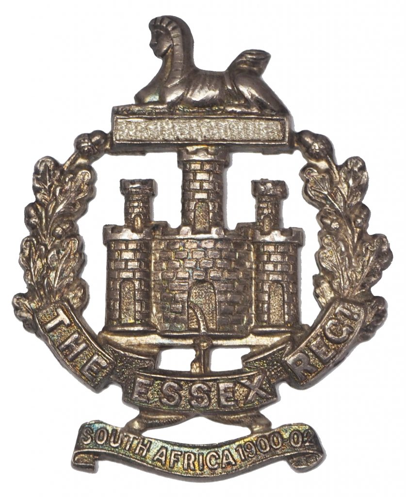 4-7th Bns (TF) Essex Regiment officer cap badge silver KK1738